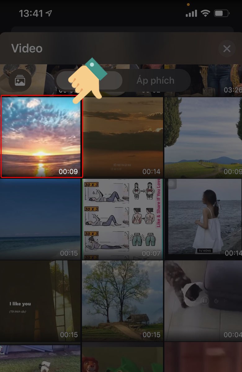 Chọn video bạn muốn gh&eacute;p