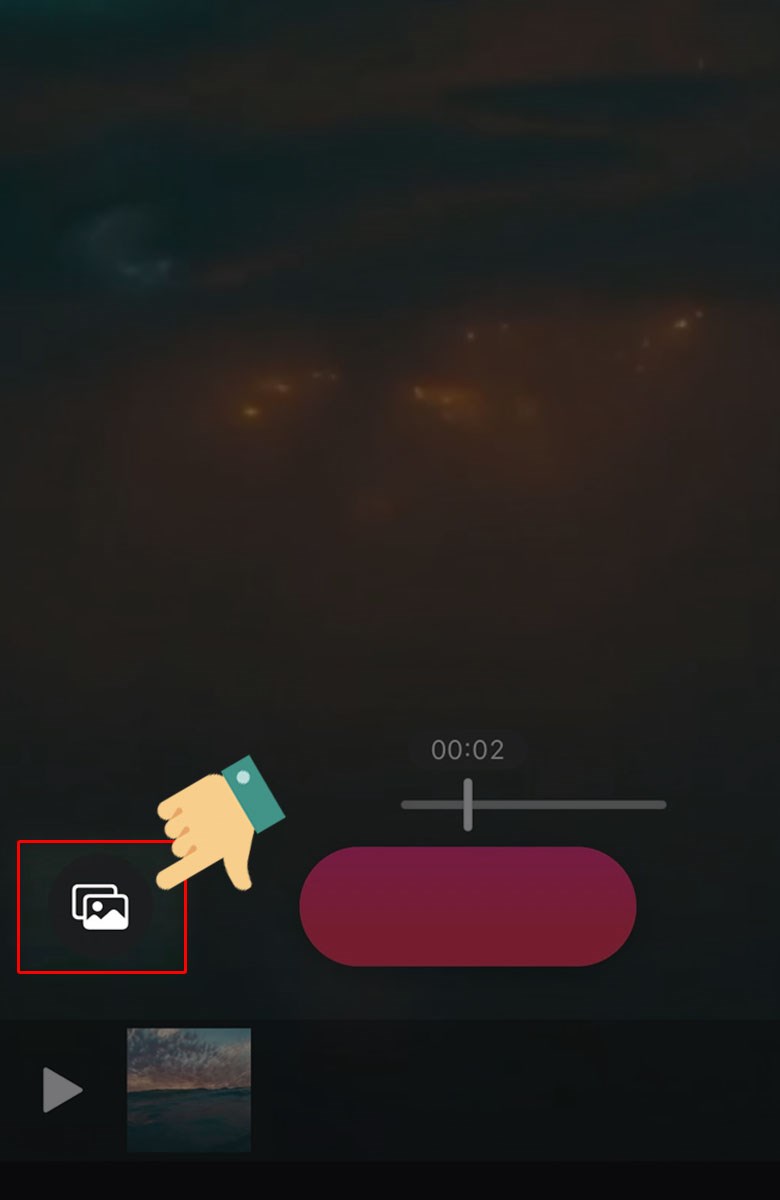 Để th&ecirc;m video bạn nhấn chọn tiếp v&agrave;o mục Ảnh b&ecirc;n dưới m&agrave;n h&igrave;nh.