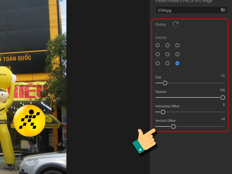 Điều chỉnh logo trong ảnh Điều chỉnh logo trong ảnh