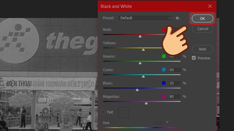 Nhấn OK để chuyển ảnh sang đen trắng