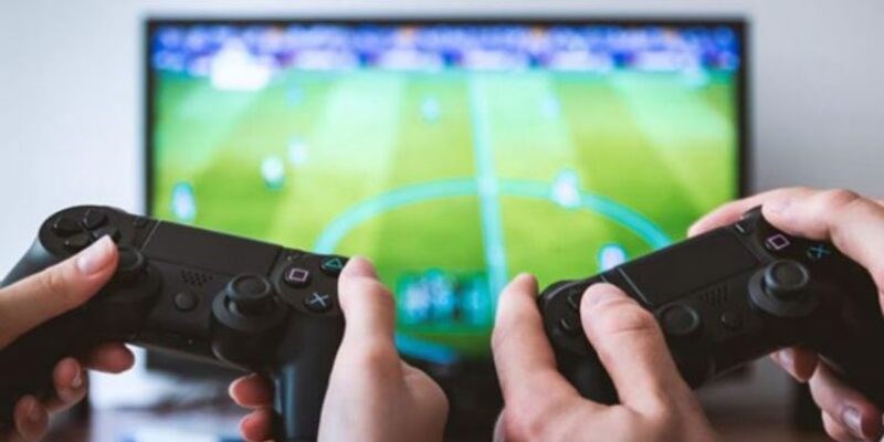 Chơi fifa bằng gamepad