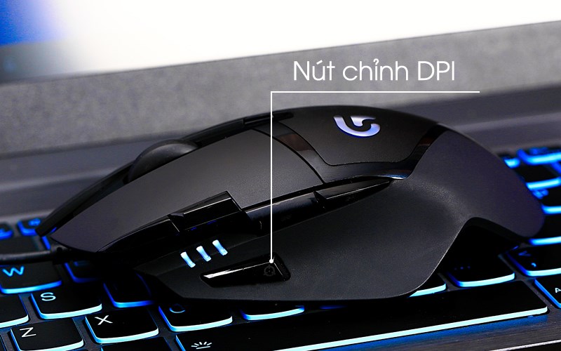 Nút điều chỉnh DPI trên chuột Gaming Logitech G402 Hyperion Fury