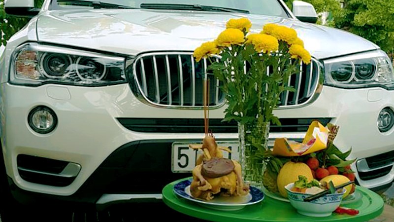 Lễ vật, bài văn khấn cúng xe mới mua mang bình an khi lưu thông