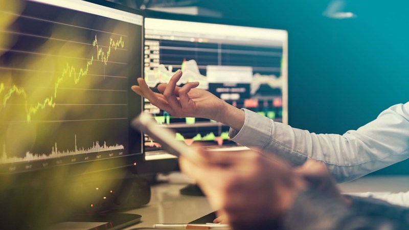 Phân loại và các tổ chức trên thị trường chứng khoán Phân loại và các tổ chức trên thị trường chứng khoán