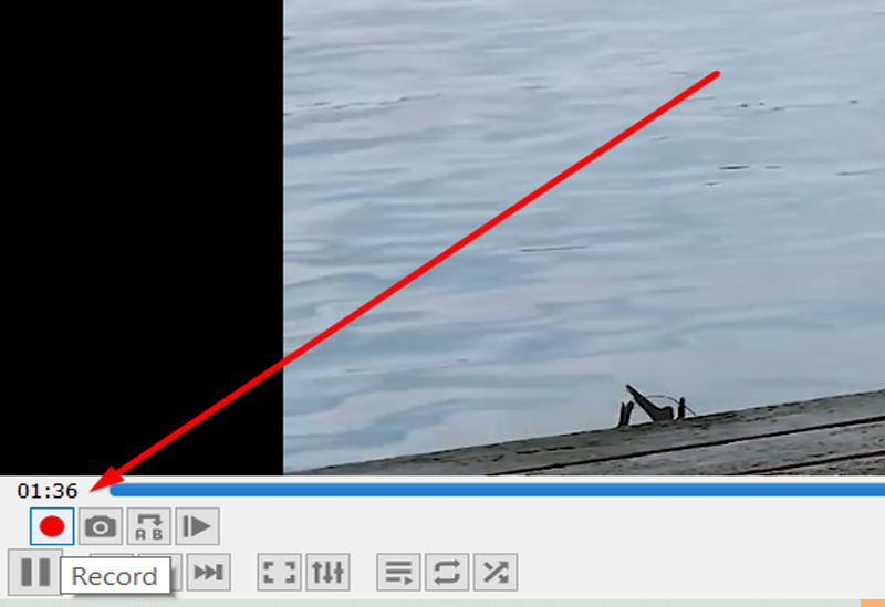 Nhấn vào nút đỏ thêm 1 lần nữa để bắt đầu phần video cần cắt Nhấn vào nút đỏ thêm 1 lần nữa để bắt đầu phần video cần cắt