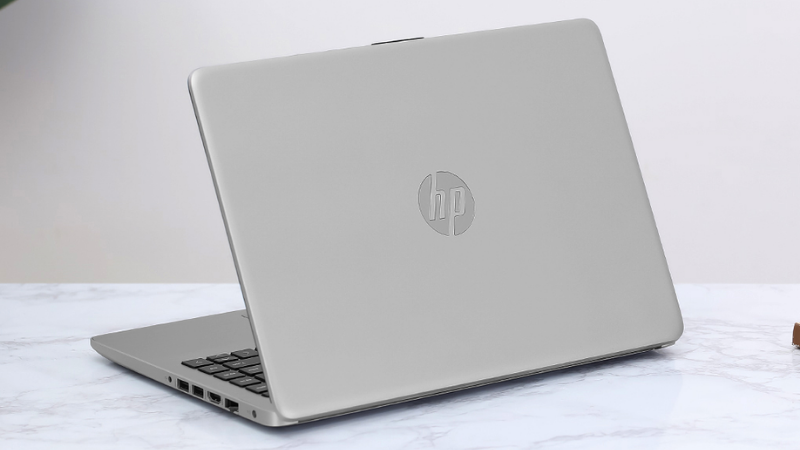 HP 245 G8 R5 5500U (61C65PA)