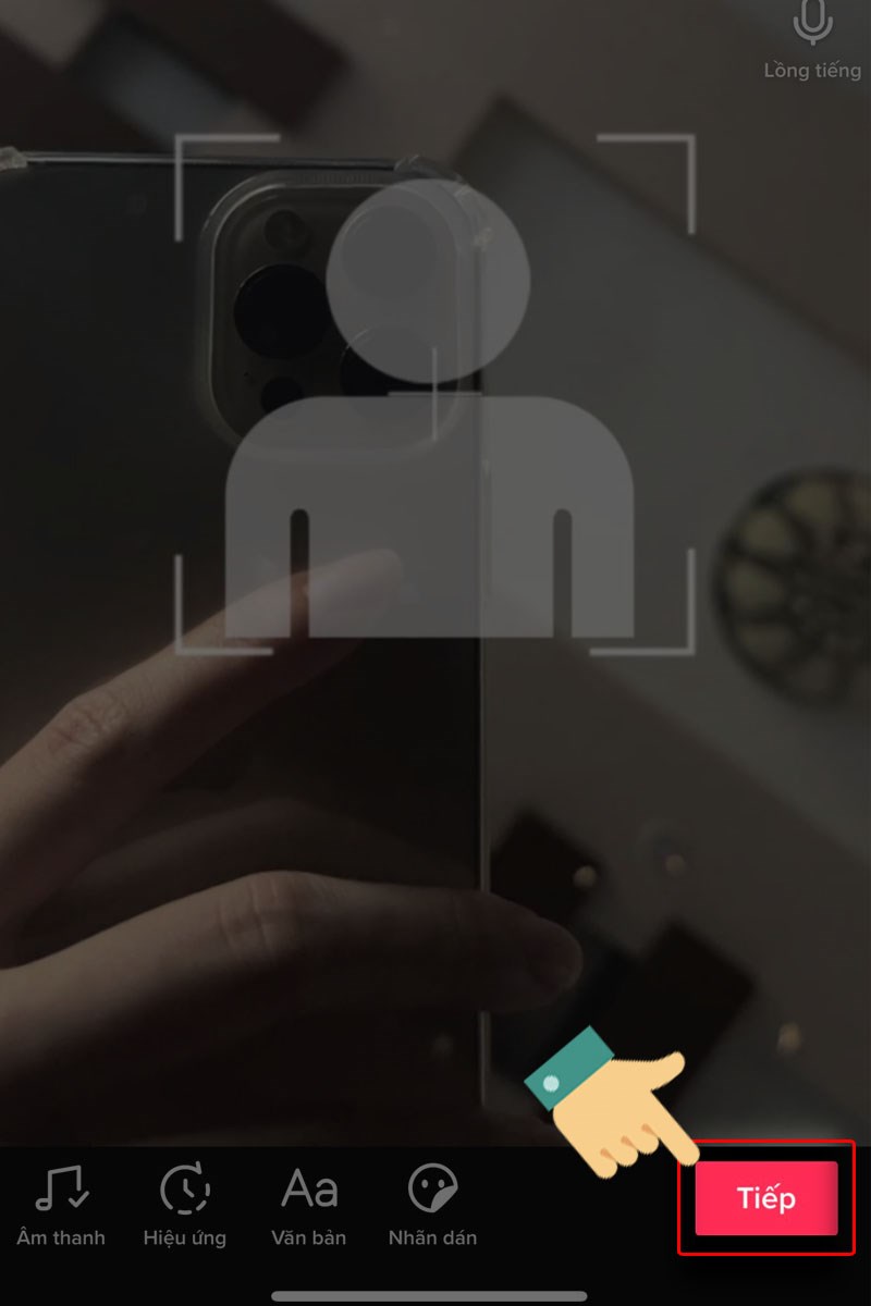 Nhấn v&agrave;o mục Tiếp