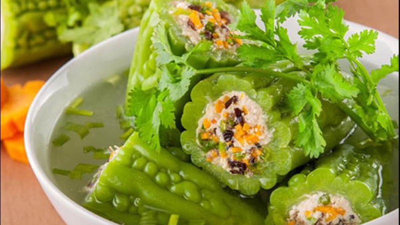  Canh khổ qua dồn thịt