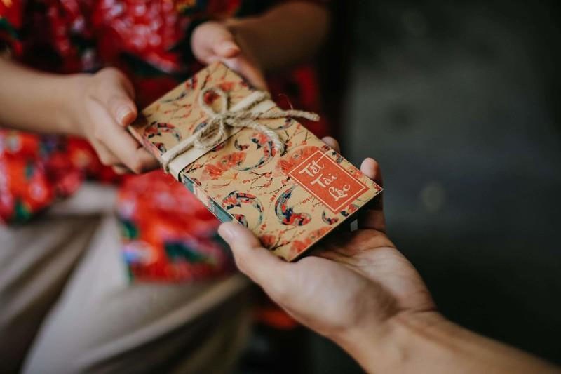 Tục lì xì 