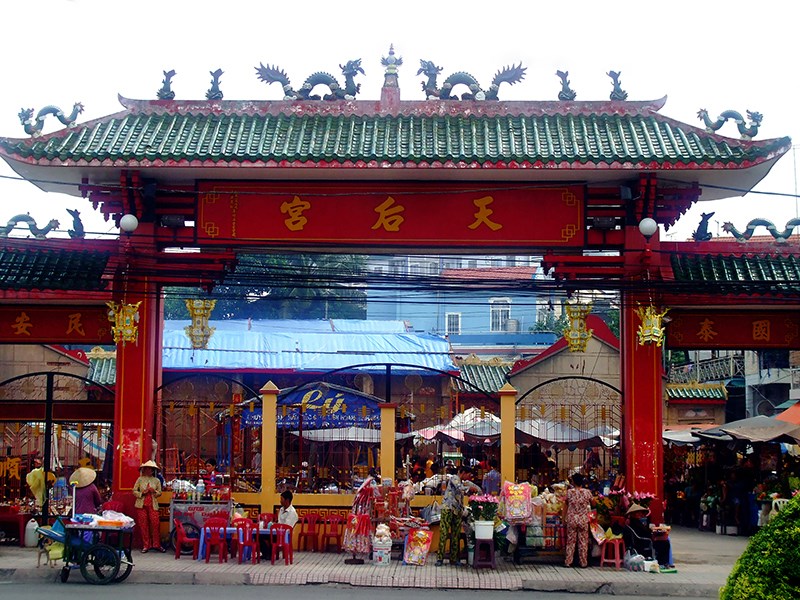 Lễ hội Chùa Bà Thiên Hậu - Bình Dương