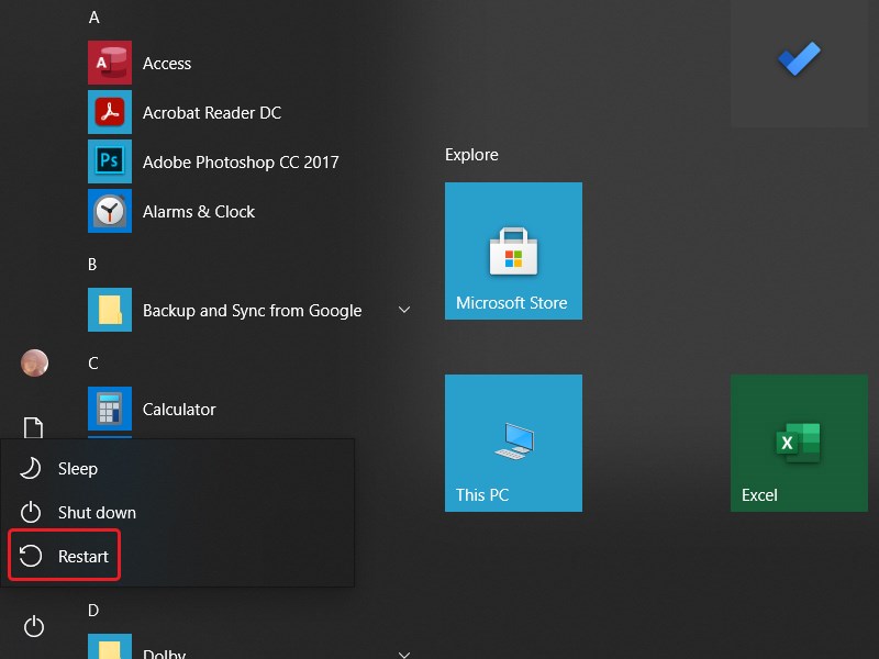 Khởi động lại m&aacute;y