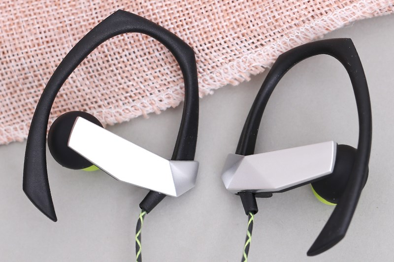 Tai nghe nh&eacute;t tai Kanen S70