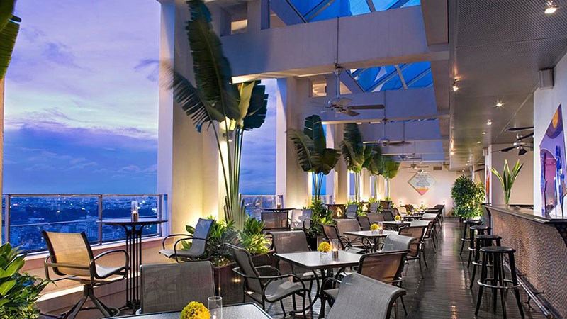 Hình ảnh. Thưởng thức bữa tối lãng mạn tại Level 23 Wine Bar