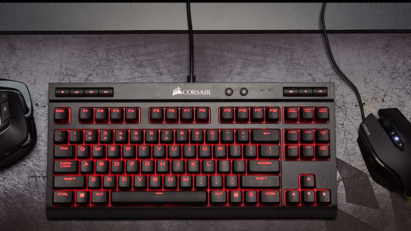 Bàn Phím Cơ Có Dây Gaming Corsair K63 Compact Mechanical Đen