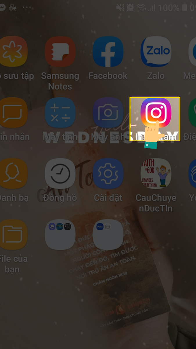 Truy cập vào app Instagram