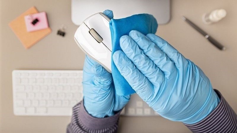 C&aacute;ch vệ sinh chuột kh&ocirc;ng d&acirc;y