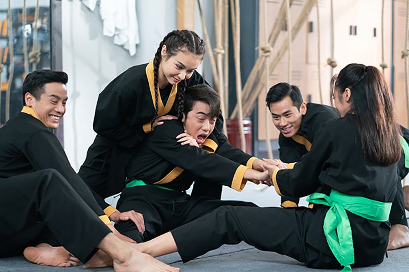 Bộ phim quy tụ dàn diễn viên từ những phim trăm tỷ