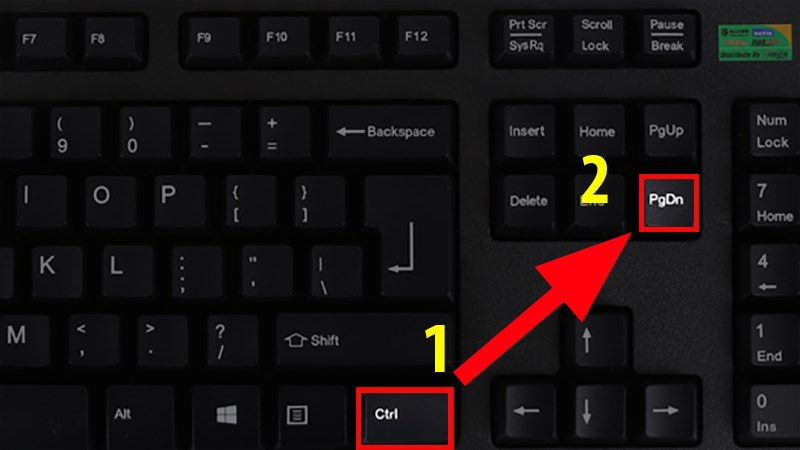 Nhấn tổ hợp phím Ctrl + Pg Down (Để chuyển đến Sheet bên phải)