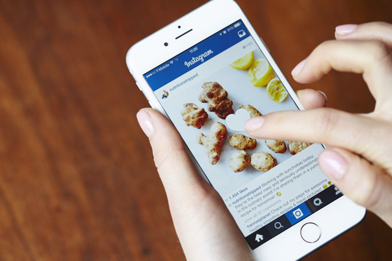 Cách xem lại tất cả các bài viết đã thích trên Instagram