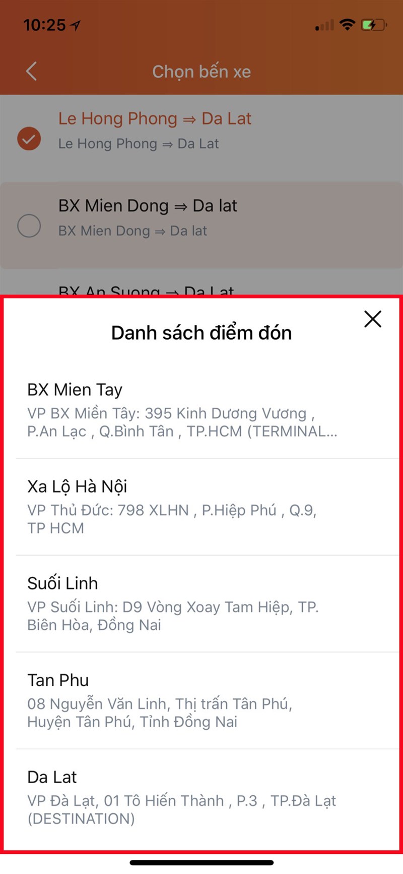 Bạn sẽ chọn điểm đ&oacute;n gần bạn nhất (điểm đ&oacute;n m&agrave; xe Phương Trang sẽ đi đến) v&agrave; nhấn tiếp tục