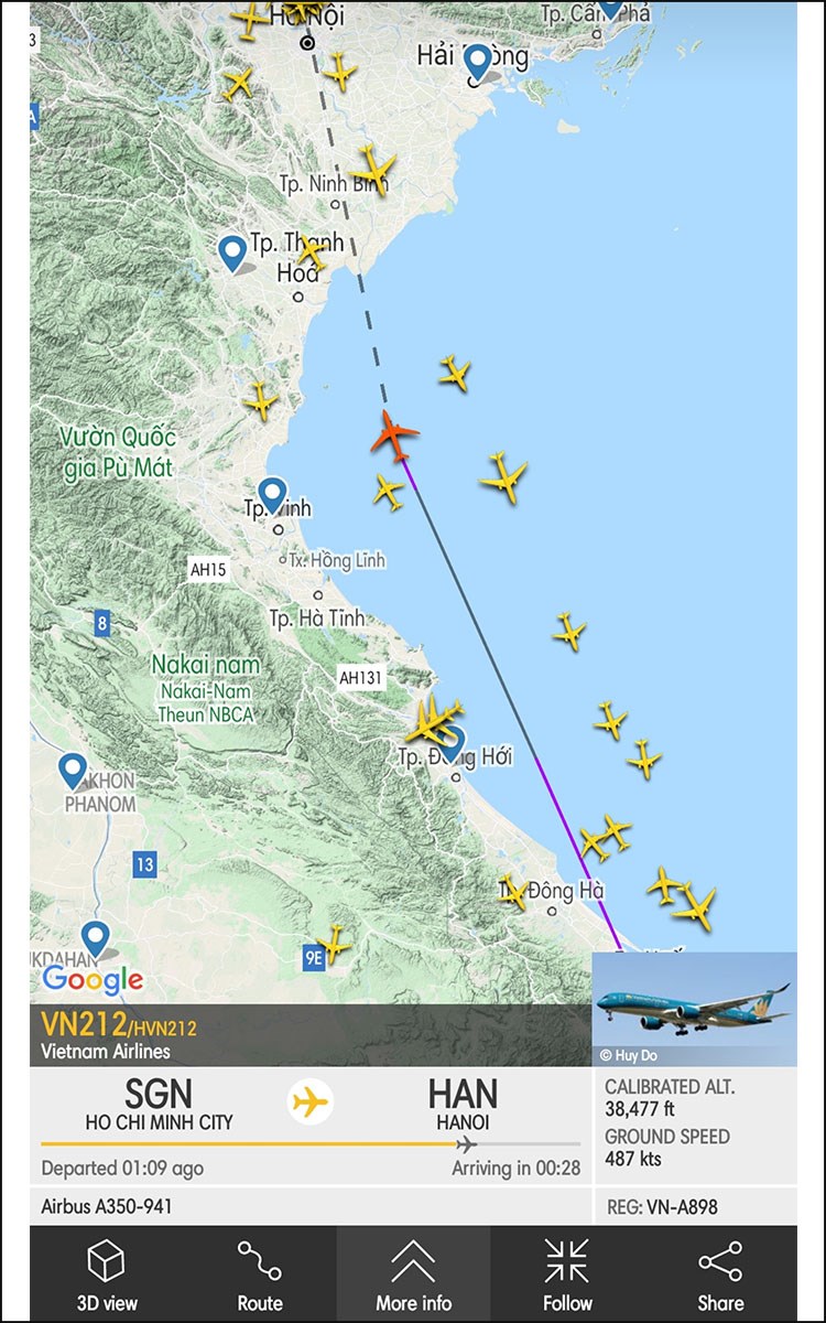 Flightradar24 theo dõi chuyến bay:
Hãy khám phá và trải nghiệm Flightradar24, công cụ theo dõi chuyến bay hàng đầu thế giới. Với danh sách hơn 17.000 chuyến bay mỗi ngày, bạn sẽ tìm thấy thông tin cập nhật và chính xác về tất cả các chuyến bay trong lúc di chuyển.