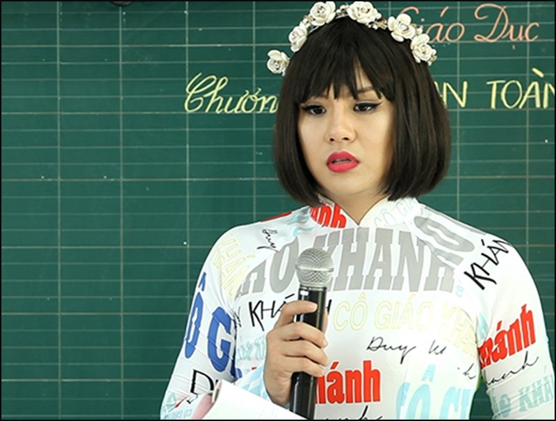 Cô giáo Khánh