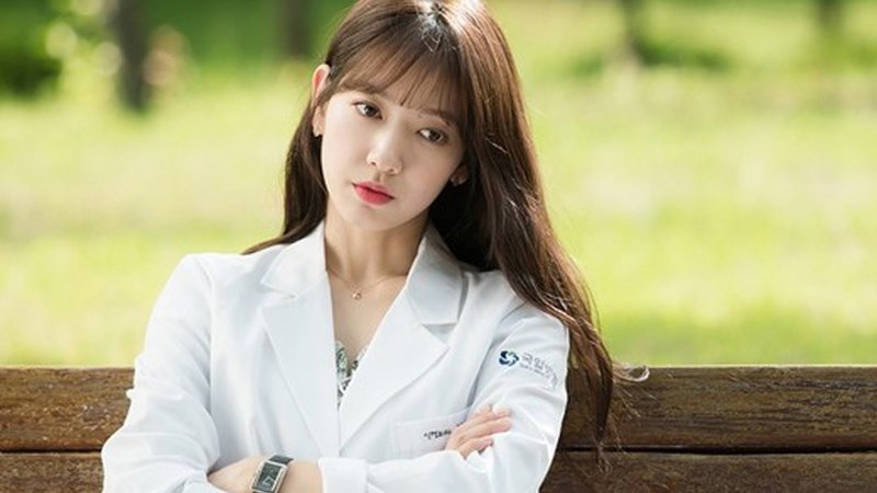 Park Shin Hye trong Chuyện Tình Bác Sĩ