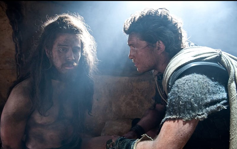Perseus (phải) và Argenor (trái)