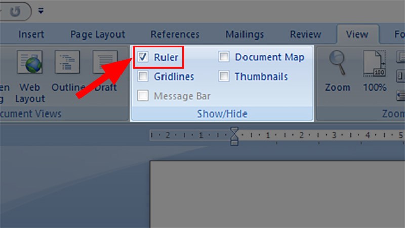 Đi đến tab Show/Hide > Tích chọn vào Ruler để hiển thị thanh thước kẻ trong Word