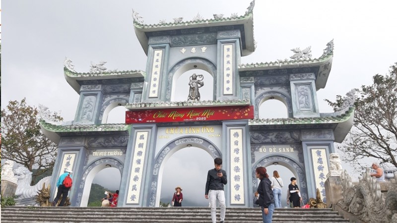 Chùa Linh Ứng