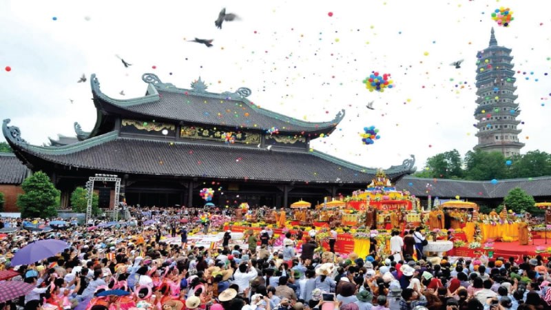 Khai mạc lễ hội chùa Hương