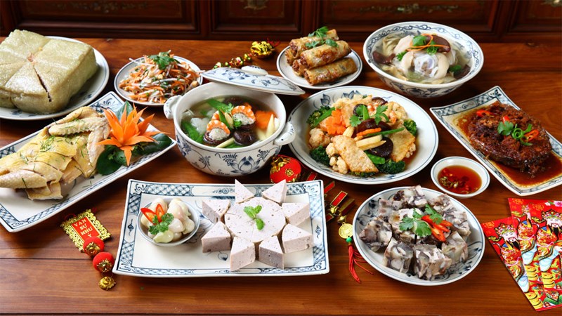 Mâm cỗ đầu năm