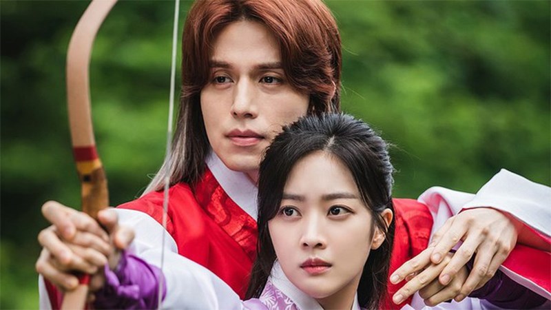 Lee Yeon và Ji-ah ở nhiều kiếp trước