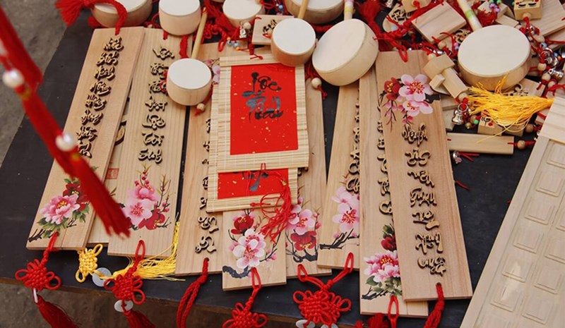 Câu đối treo tết