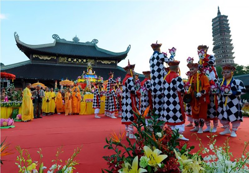 Lễ hội chùa Bái Đính - Ninh Bình