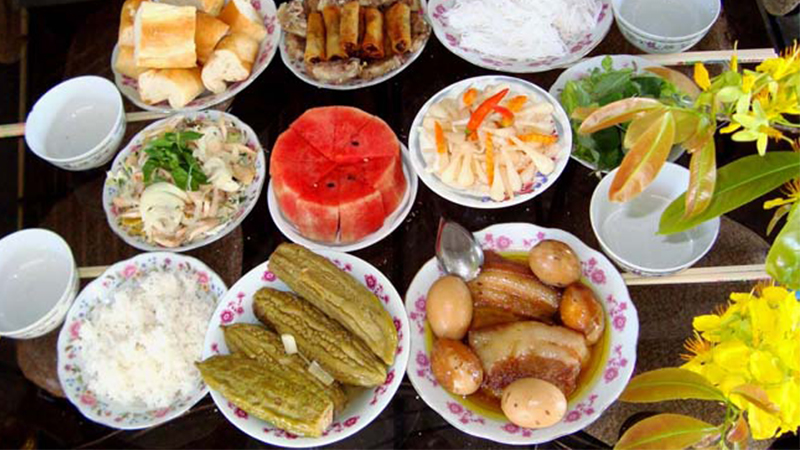 Mâm cỗ Tất niên miền Nam
