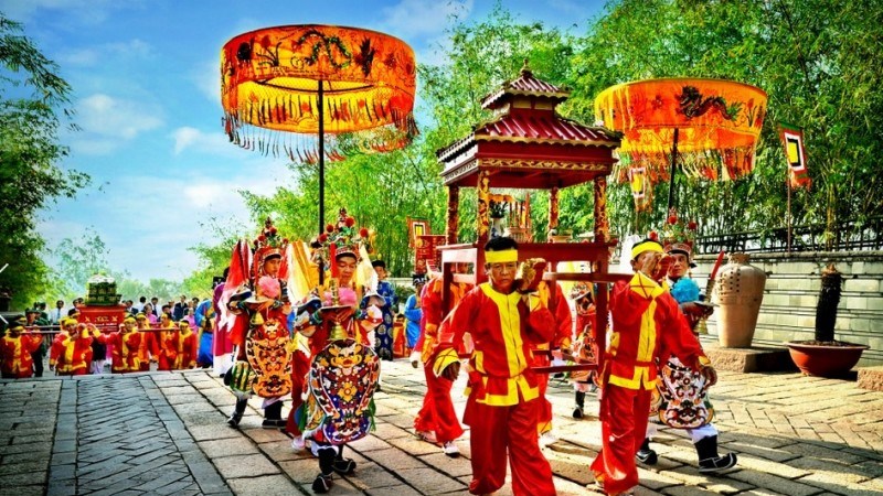 Lễ rước kiệu Vua