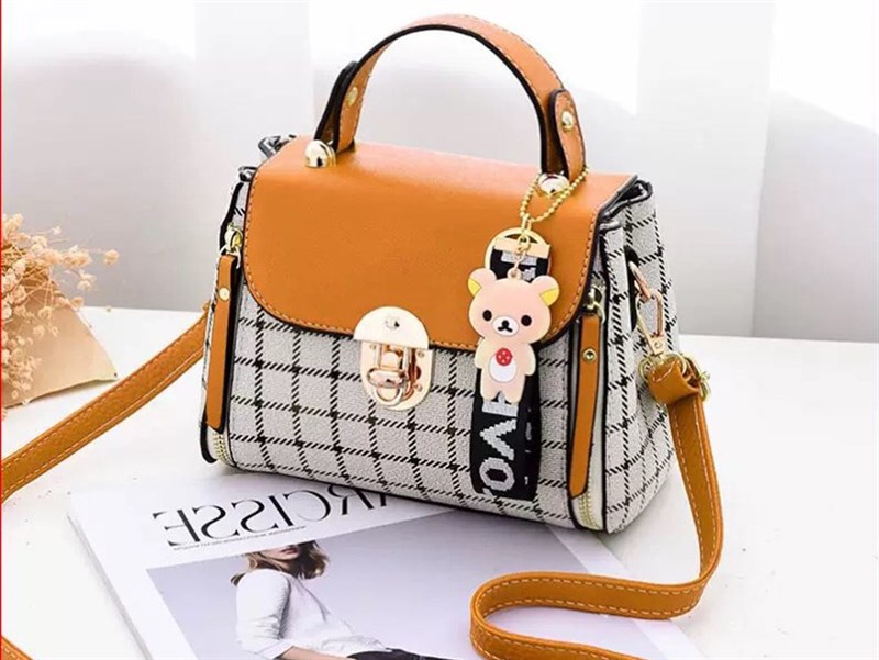Túi xách món đồ yêu thích của các bạn nữ