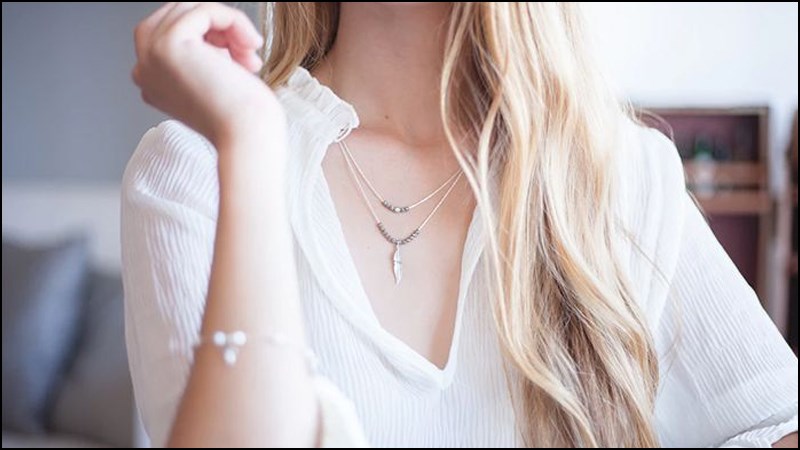 Đồ trang sức là những phụ kiện không thể thiếu