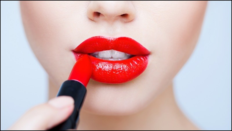 Son môi một món vận dụng vô cùng quan trọng và có ý nghĩa không thể thay thế của mọi cô gái