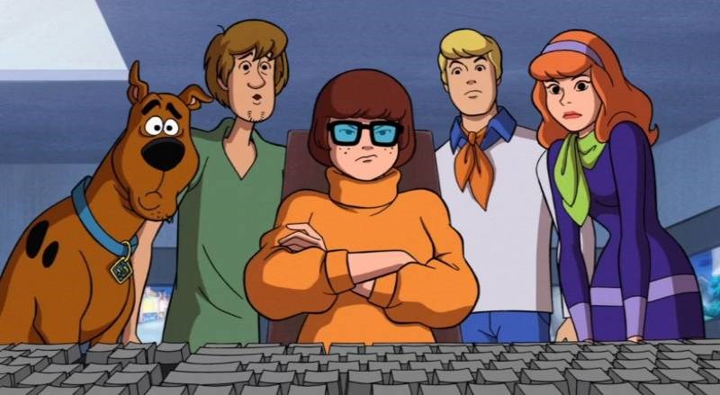 Từ trái sang: Scooby, Shaggy, Velma, Daphne và Fred