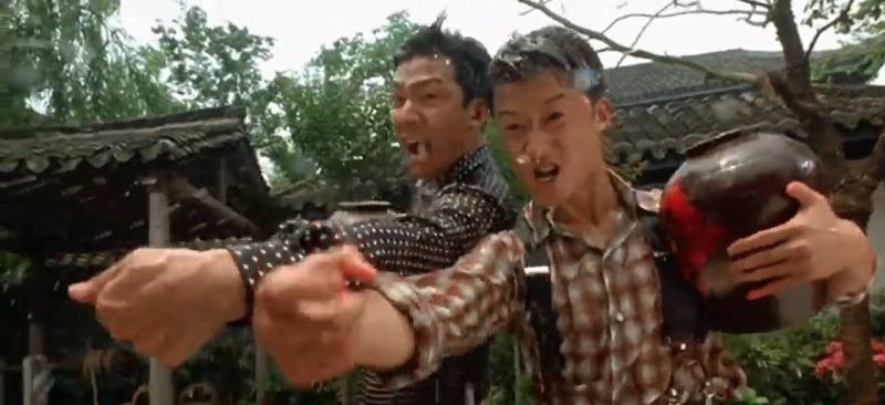 Cao Thủ (trái) và Tuấn (phải)