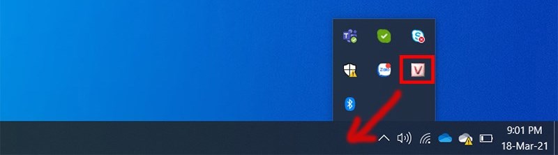 Nhấn giữ chuột kéo biểu tượng muốn hiện ra ngoài thanh Taskbar