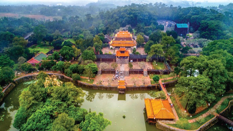 Lăng Tự Đức nhìn từ trên cao