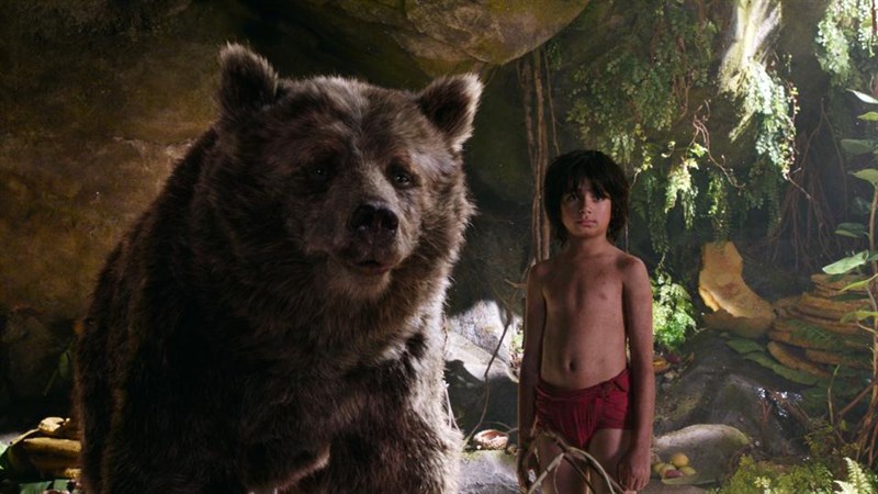 Mowgli và gấu lười Baloo 