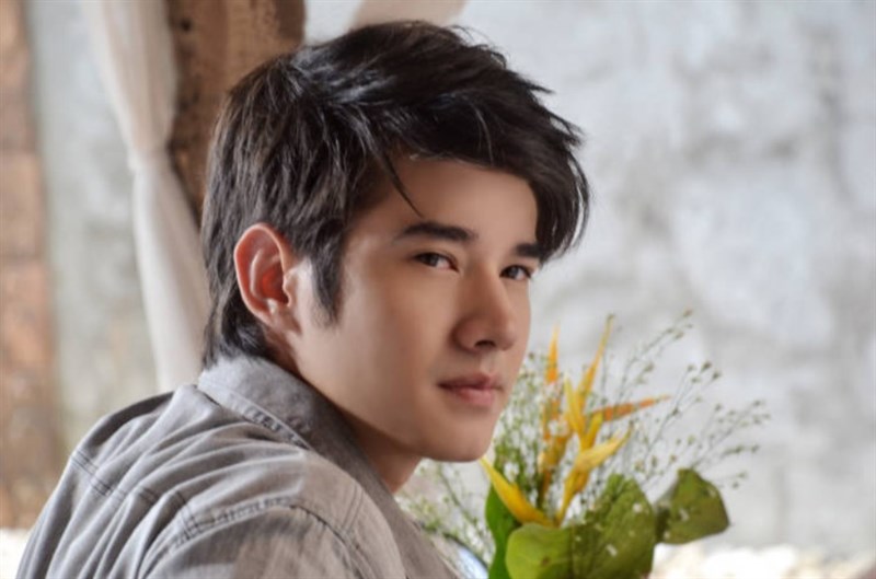 Mario Maurer trong vai Marcus Hanson