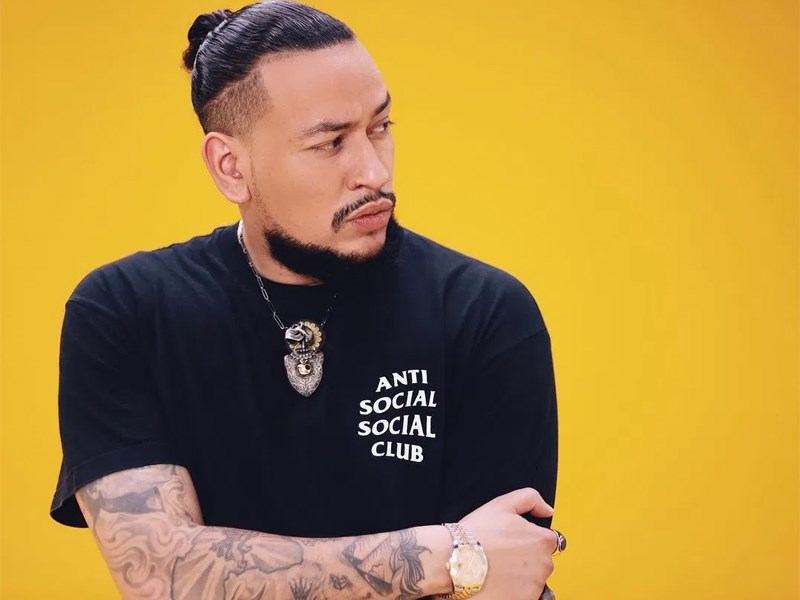 Aka được Kiernan Jarryd Forbes – một rapper người Nam Phi nổi tiếng sử dụng là nghệ danh của mình.