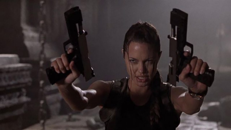 Lara Croft (Angelina Jolie) 
