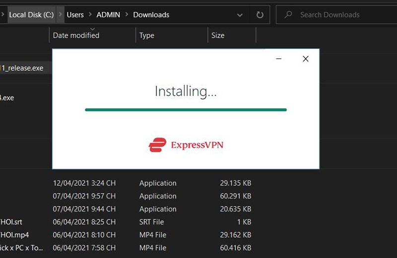 VPN sẽ tự động cài đặt vào máy của bạn, hãy đợi trong giây lát nhé!