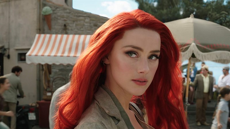 Amber Heard trong vai Mera